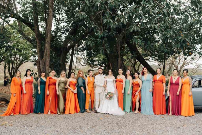 pré wedding com piquenique e casamento sob árvore